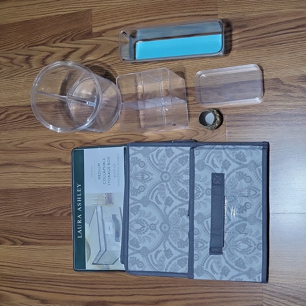 7 piece home decor storage baskets lot tray Laura Ashley Clear plastic NEW gray